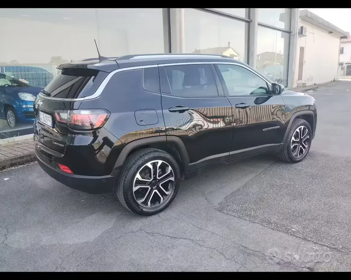 Usata Jeep Compass Limited 131 CV (96 kW) 2021 Nero SUV