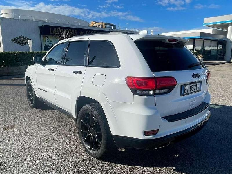 Usata Jeep Grand Cherokee Summit 250 CV (183 kW) 2014 Bianco SUV
