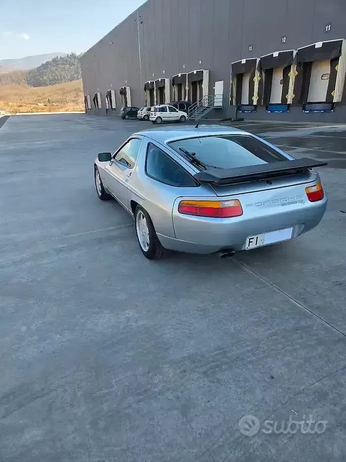 Usata Porsche 928 330 CV (242 kW) 1990 Coupé