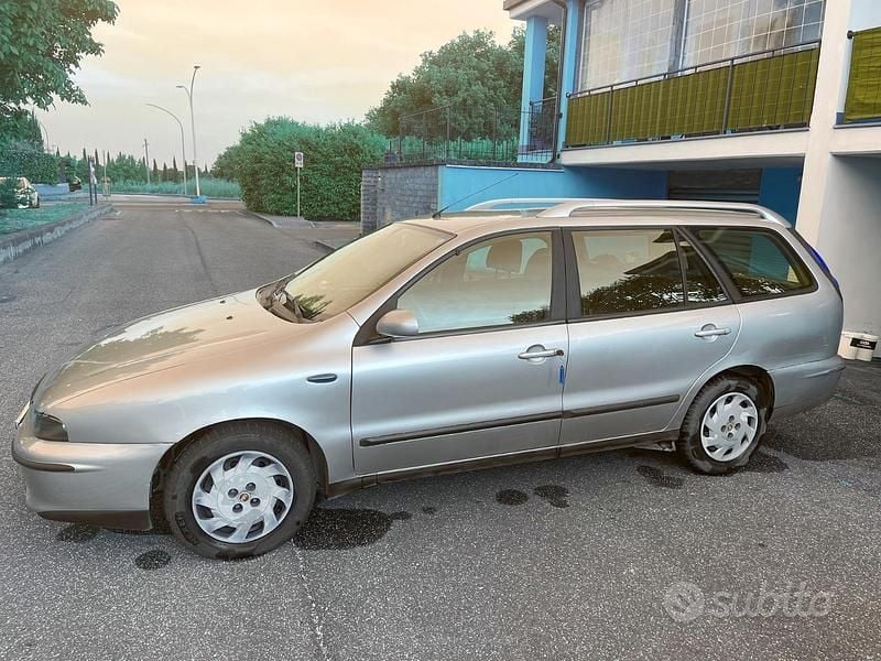 Usata Fiat Marea 105 CV (77 kW) 2001 Grigio Station wagon