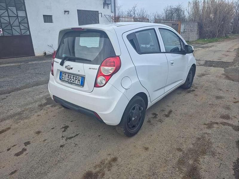 Usata Chevrolet Spark SE 68 CV (50 kW) 2014 Bianco Utilitaria