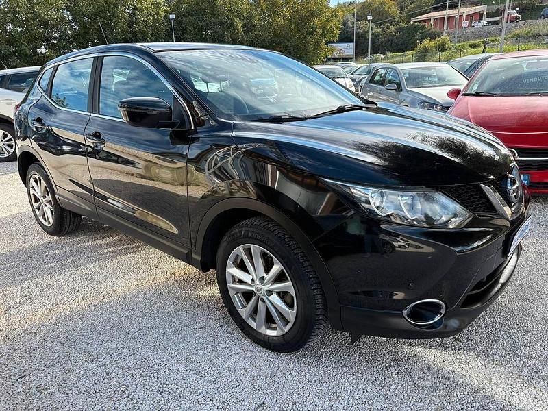 Usata Nissan Qashqai Tekna 110 CV (80 kW) 2015 Nero SUV