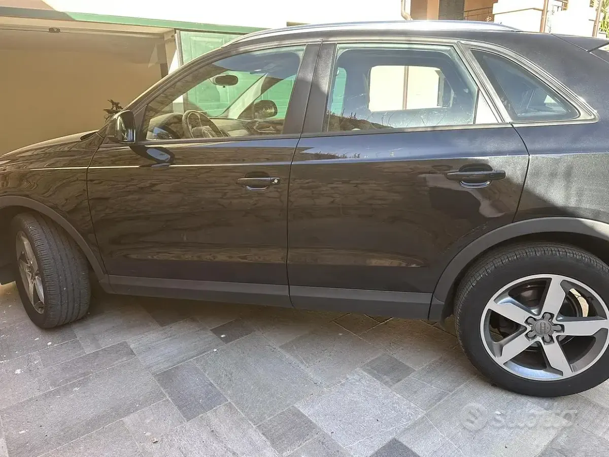 Usata Audi Q3 177 CV (130 kW) 2014 Nero SUV