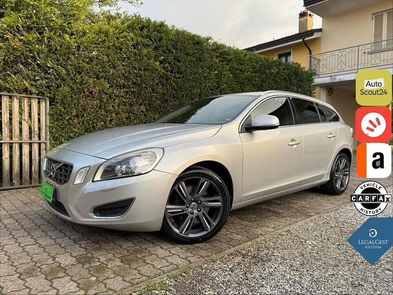 Usata Volvo V60 Summum 205 CV (150 kW) 2011 Argento Station wagon