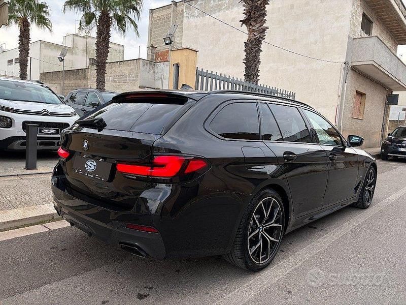 Usata BMW 520 M Sport 190 CV (139 kW) 2022 Nero Station wagon