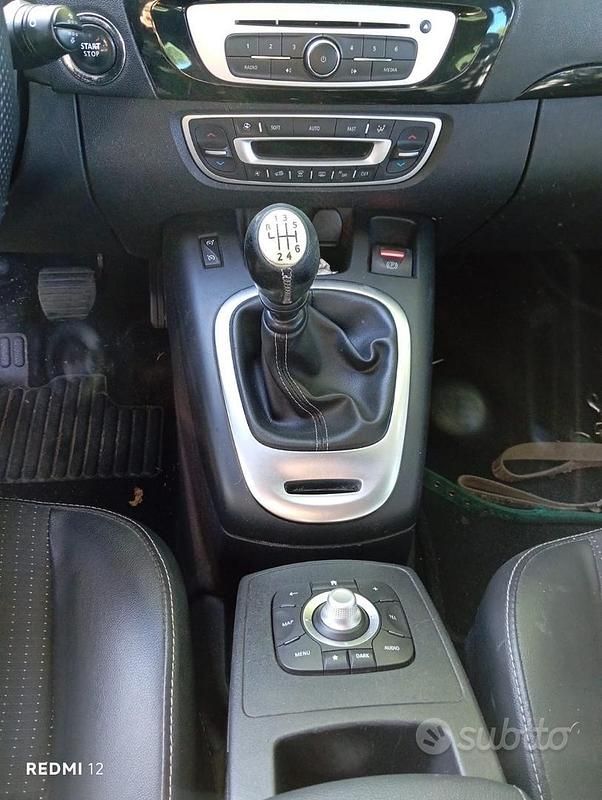 Usata Renault Scénic III 131 CV (96 kW) 2014 Monovolume