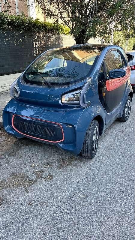 Usata XEV Yoyo 7 kW (10 CV) 2022 Blu/azzurro Utilitaria