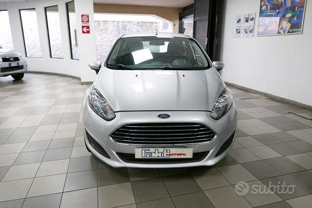 Occasion Ford Fiesta Business Edition 80 ch (58 kW) 2013 Gris Citadine