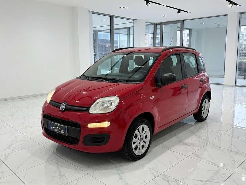 Usata Fiat Panda 80 CV (58 kW) 2014 Rosso Utilitaria