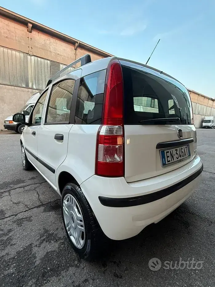 Usata Fiat Panda 77 CV (56 kW) 2012 Bianco Utilitaria