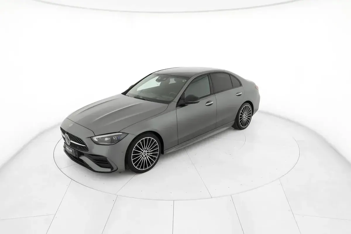 Usata Mercedes C300 Premium 265 CV (194 kW) 2023 Grigio Berlina