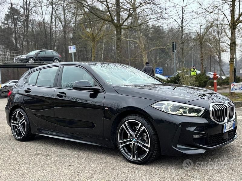 Usata BMW 116 M Sport 116 CV (85 kW) 2022 Nero Utilitaria
