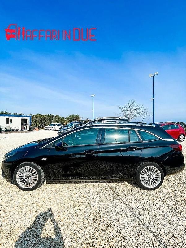 Usata Opel Astra Innovation 136 CV (100 kW) 2019 Nero Station wagon