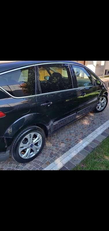 Usata Ford S-MAX Titanium 163 CV (119 kW) 2012 Monovolume