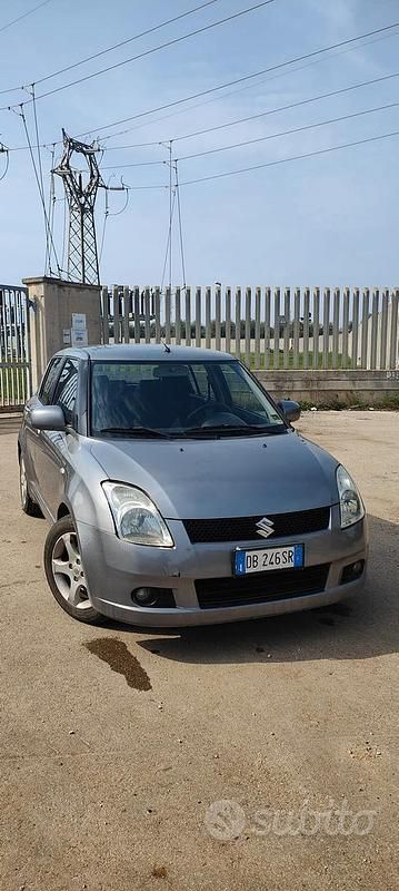 Usata Suzuki Swift 70 CV (51 kW) 2006 Utilitaria