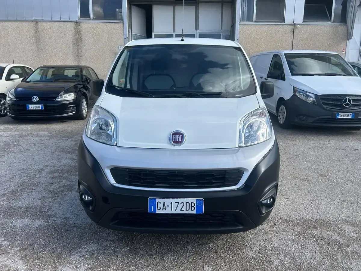 Usata Fiat Fiorino 95 CV (69 kW) 2020 Bianco Monovolume