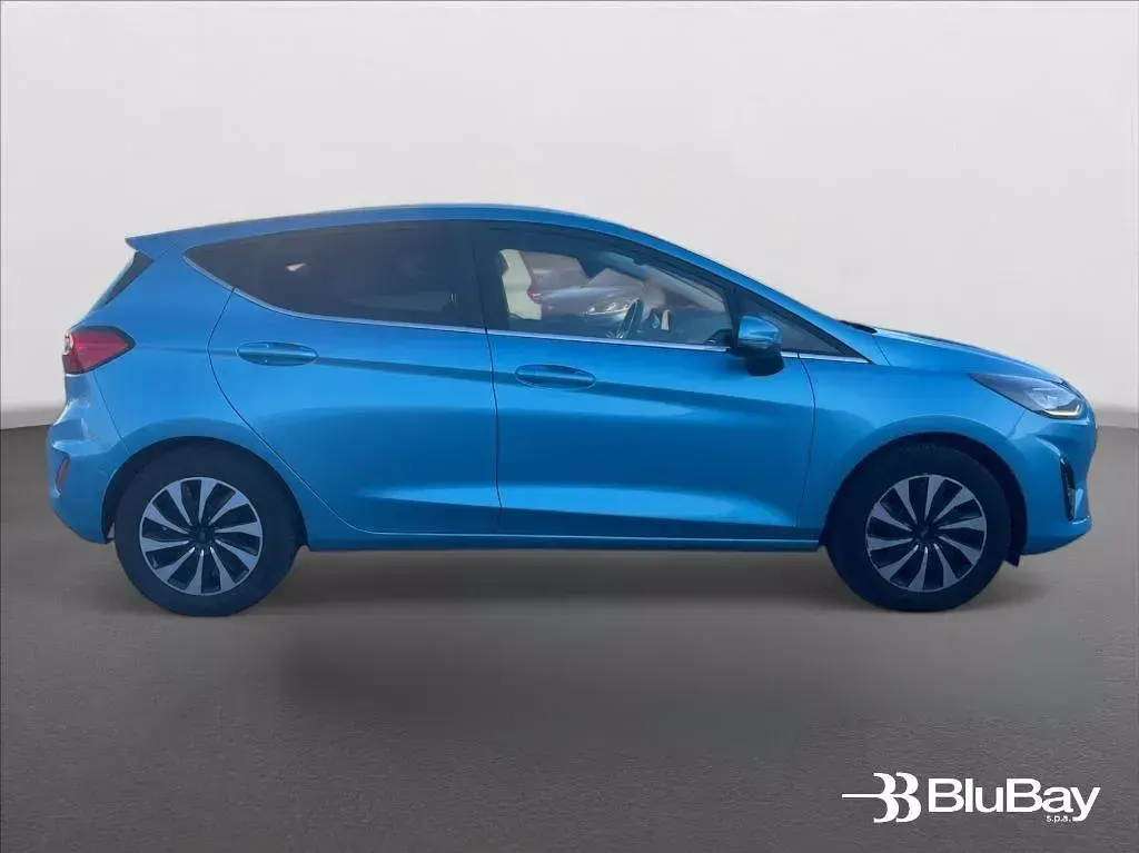 Usata Ford Fiesta Titanium 75 CV (55 kW) 2022 Blu Utilitaria