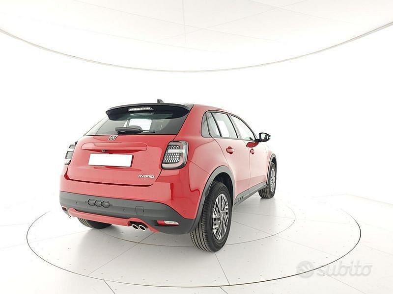 Usata Fiat 600 110 CV (80 kW) 2024 Rosso SUV