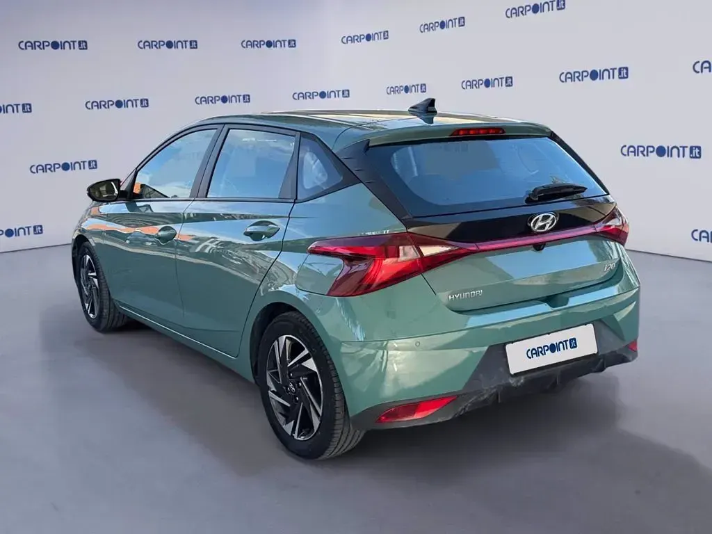Usata Hyundai i20 82 CV (60 kW) 2023 Verde Utilitaria