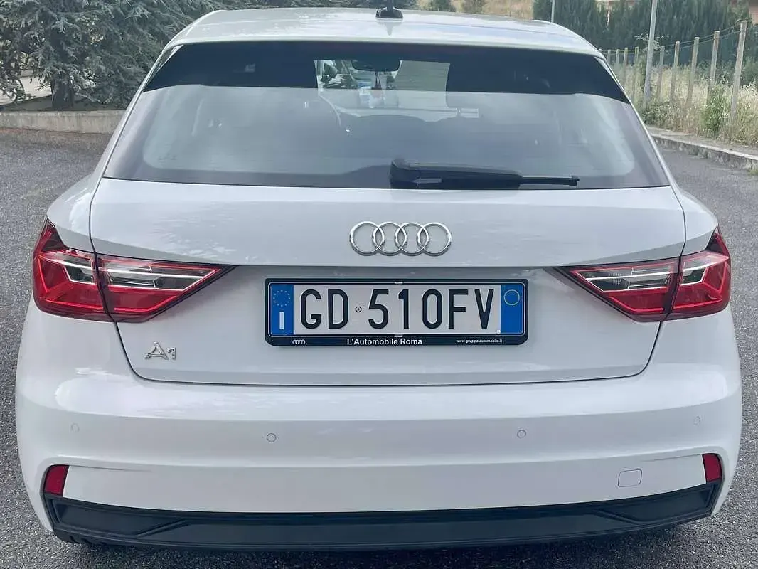 Usata Audi A1 Sportback Ambiente 95 CV (69 kW) 2020 Bianco Utilitaria