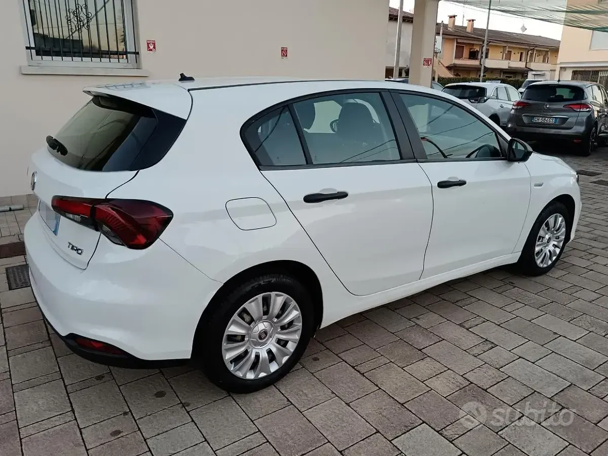Usata Fiat Tipo 95 CV (69 kW) 2021 Bianco Berlina