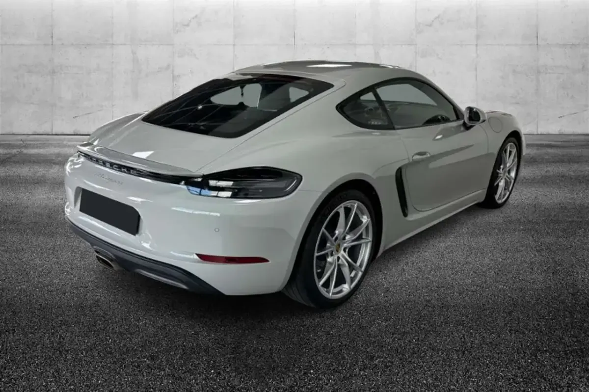 Usata Porsche Cayman 299 CV (219 kW) 2021 Grigio Coupé