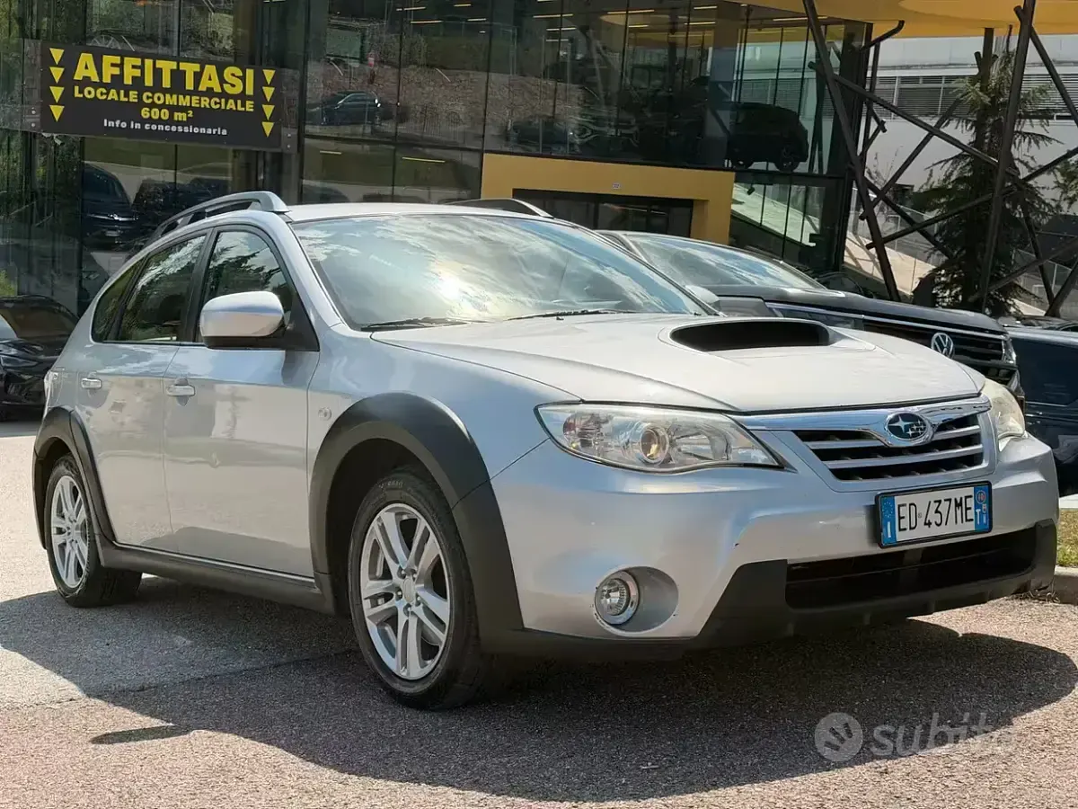 Usata Subaru Impreza Trend 150 CV (110 kW) 2010 Grigio Berlina