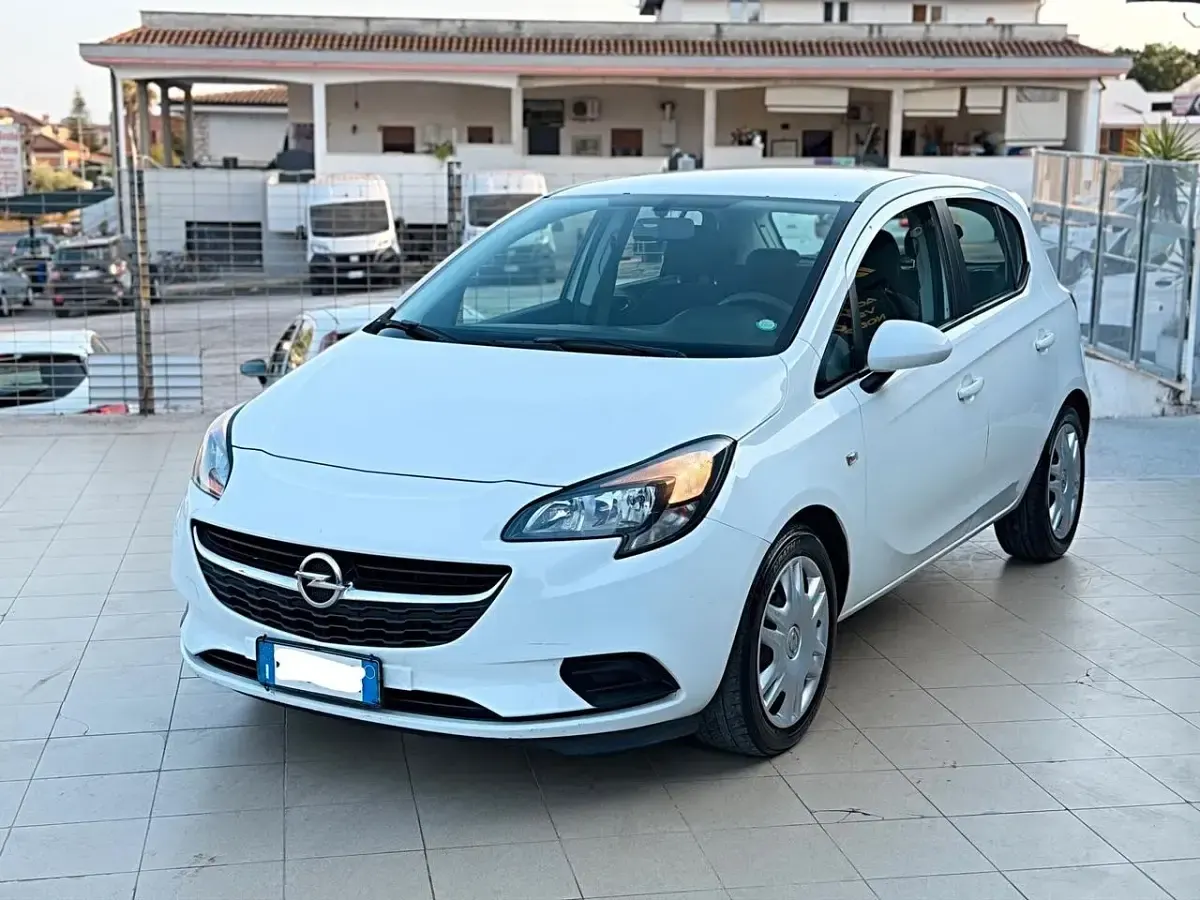 Usata Opel Corsa 89 CV (65 kW) 2016 Bianco Utilitaria