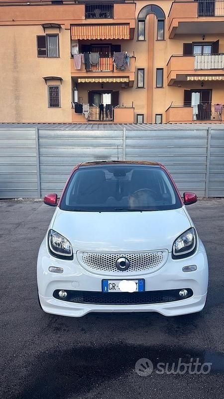 Bianco Usata 2021 Smart ForFour Brabus Utilitaria | 12.500 € - Immagine 1/4