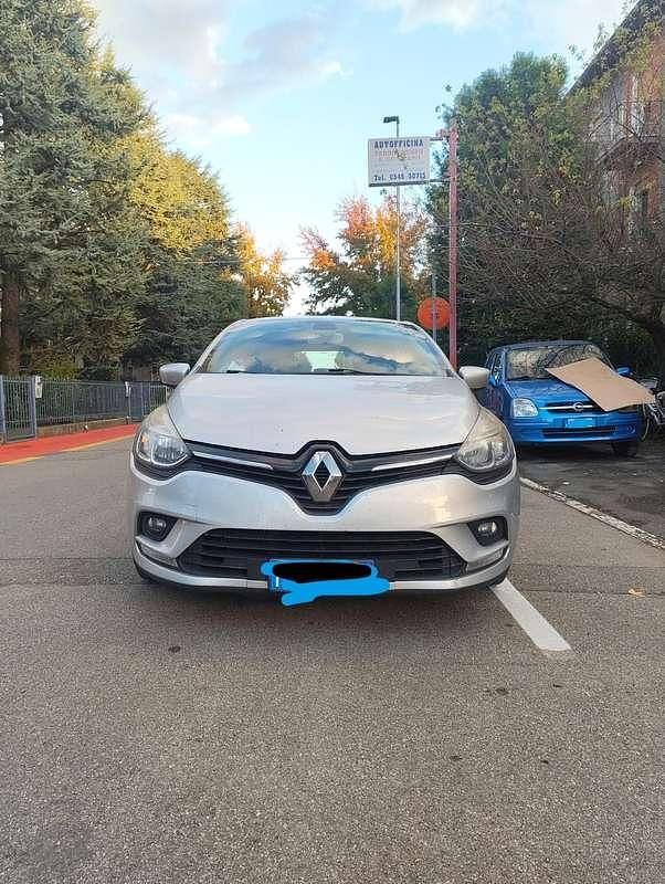 Usata Renault Clio IV Life 75 CV (55 kW) 2017 Berlina