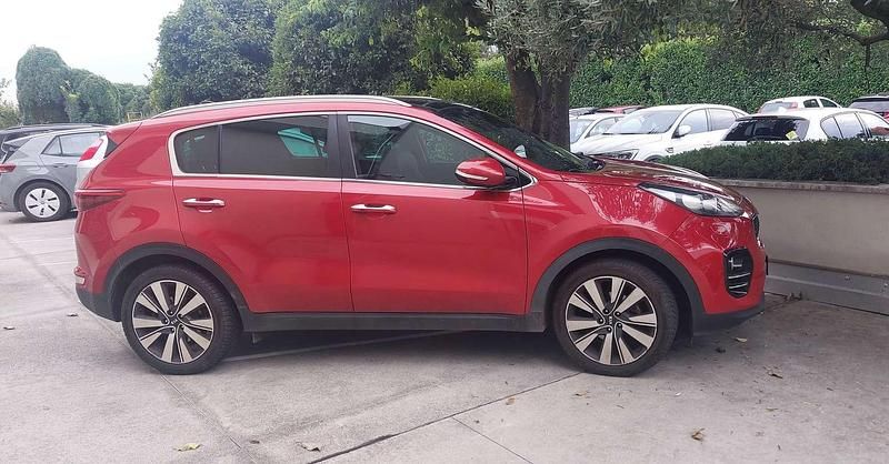 Usata Kia Sportage Classic 136 CV (100 kW) 2017 Rosso SUV