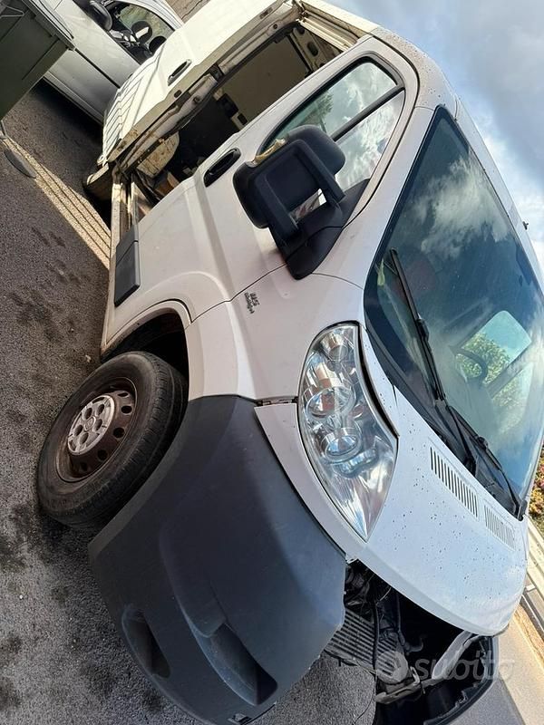 Usata Fiat Ducato 110 CV (80 kW) 2008 Bianco Furgone