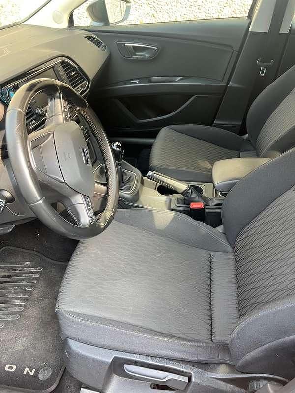 Usata Seat Leon ST Style 110 CV (80 kW) 2017 Grigio Station wagon