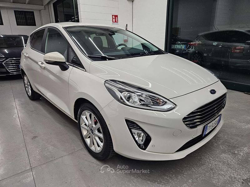 Usata Ford Fiesta ST-Line 86 CV (63 kW) 2019 Panna Berlina