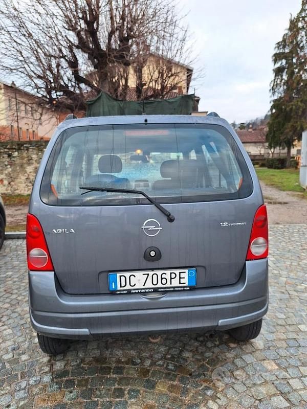 Usata Opel Agila 2009 Grigio Utilitaria
