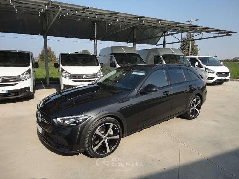 Usata Mercedes C220 Premium Plus 200 CV (147 kW) 2022 Grigio Berlina