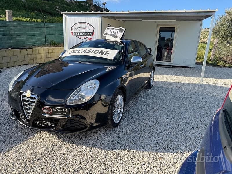 Usata Alfa Romeo Giulietta Distinctive 105 CV (77 kW) 2012 Nero Berlina