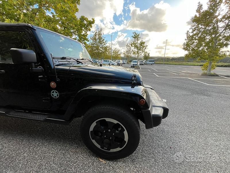 Usata Jeep Wrangler Unlimited Sahara 2012 Nero SUV