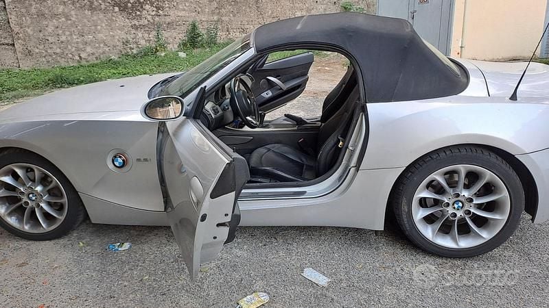 Usata BMW Z4 170 CV (125 kW) 2004 Grigio Cabrio