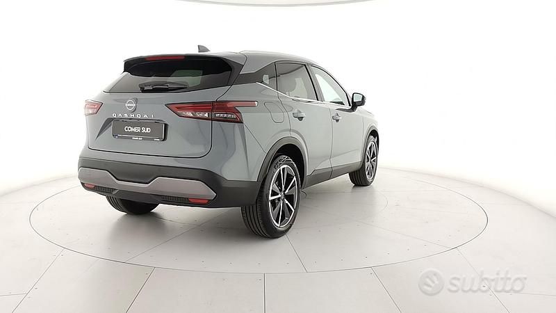 Usata Nissan Qashqai Tekna 140 CV (102 kW) 2024 Grigio SUV