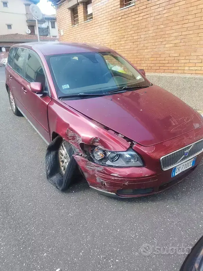 Usata Volvo V50 136 CV (100 kW) 2004 Station wagon