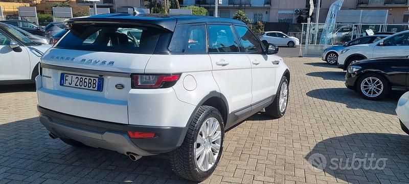 Gebraucht Land Rover Range Rover evoque Pure 150 PS (110 kW) 2017 Weiß Kombi