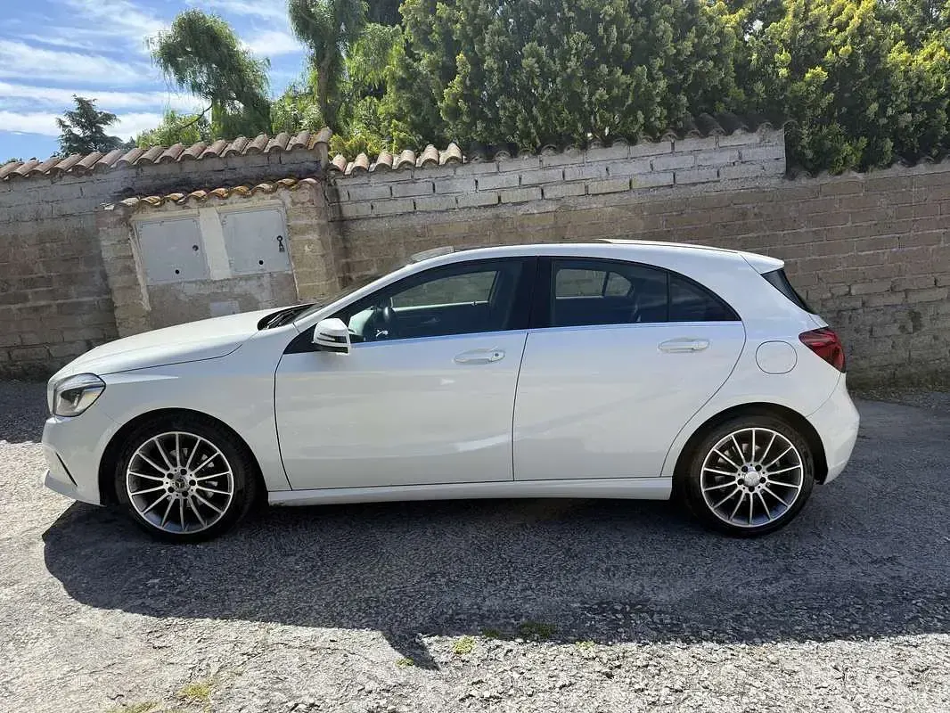 Usata Mercedes A200 136 CV (100 kW) 2019 Bianco Station wagon