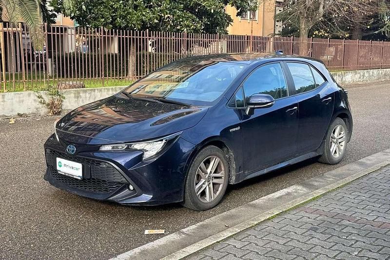 Blu Usata 2021 Toyota Corolla Active Due volumi | 16.490 € (Super prezzo) - Immagine 1/4