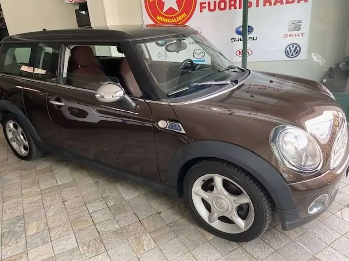Usata Mini Cooper Clubman Chili 120 CV (88 kW) 2009 Marrone Station wagon