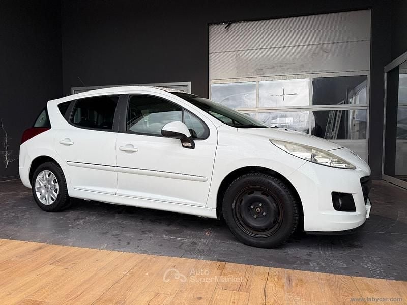 Usata Peugeot 207 73 CV (53 kW) 2012 Bianco Station wagon