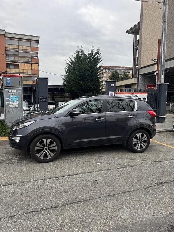 Usata Kia Sportage 116 CV (85 kW) 2013 Giallo SUV
