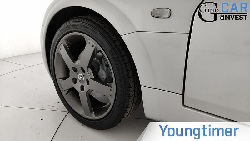 Occasion Opel Speedster 147 ch (108 kW) 2001 Argent Cabriolet