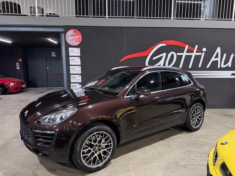 Usata Porsche Macan 250 CV (183 kW) 2015 Marrone SUV