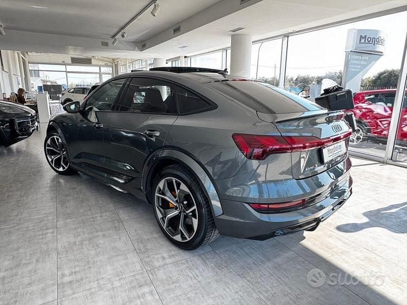 Usata Audi e-tron Sport 369 kW (503 CV) 2021 Grigio SUV